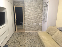  3-    , .  , 27/3  9