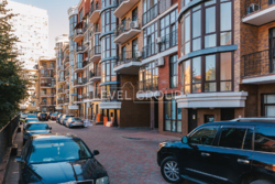 Унікальна квартира з терасою — 187 м² простору, стилю та комфорту фото 40 Унікальна квартира з терасою — 187 м² простору, стилю та комфорту фото 40