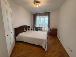 Продаж 2-кімнатної квартири з ремонтом на Харківському шосе, 56 фото 1 Продаж 2-кімнатної квартири з ремонтом на Харківському шосе, 56 фото 1