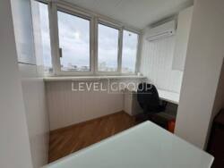 Продаж 2-кімнатної квартири з ремонтом на Харківському шосе, 56 фото 3 Продаж 2-кімнатної квартири з ремонтом на Харківському шосе, 56 фото 3