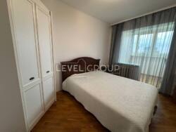 Продаж 2-кімнатної квартири з ремонтом на Харківському шосе, 56 фото 2 Продаж 2-кімнатної квартири з ремонтом на Харківському шосе, 56 фото 2