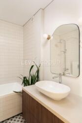 ������ �������� 1-� ������� (43 ��.�.) �������� � ����� ����� �� ��������� ���� 17