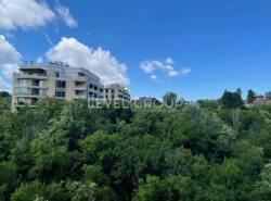    1    Podil Plaza & Residence  3