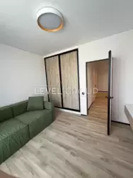  2 . 702    13.10  5