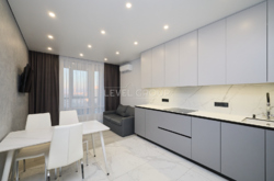 Продаж квартири в ЖК варшавський Плюс, Змієнка, Ретровіль, Виноградар фото 2 Продаж квартири в ЖК варшавський Плюс, Змієнка, Ретровіль, Виноградар фото 2