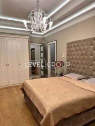 ����������� �� ������� �������� 170 �2 � ��������� �� Renaissance Residence. ���� 11