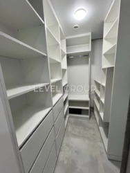      Crystal venue  5