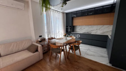 Продам простору 2-кімнатну квартиру (ремонт і техніка) ЖК «Каховський». фото 2 Продам простору 2-кімнатну квартиру (ремонт і техніка) ЖК «Каховський». фото 2