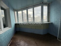 ������ 4� ������� ��������, ���.���������� 18� ����� ��������� ���������� �����. ���� 21