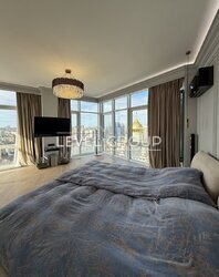 ����������� ����������� ������������ �������� ������ 120,4 �² �� 15 ������ � 17 � ����������� ������� �� ���. ѳ����� ��������, 44-�. ���� 19