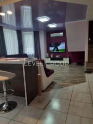 ЕКСКЛЮЗИВНА 5-К КВАРТИРА 146 М² З АВТОРСЬКИМ РЕМОНТОМ В ЖК 'СОФІЯ'! фото 10 ЕКСКЛЮЗИВНА 5-К КВАРТИРА 146 М² З АВТОРСЬКИМ РЕМОНТОМ В ЖК 'СОФІЯ'! фото 10