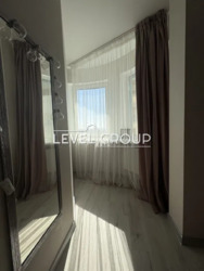  3-  (72 ²)   ' ѳ'  , 19  5