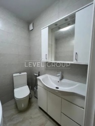   2    Sofia Residence,    20