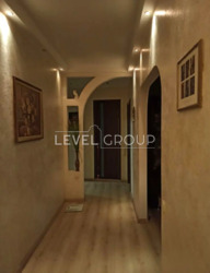 ������ 3-������� �������� �� ������� ���������-���������, 6/2. ���� 3