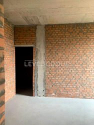 ��������� ������ 2-������� �������� (�����������) � �� Crystal Park Tower (�����-����). ���� 7