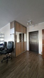 ����������� �������� 2-������� �������� ������ 61,4 �² � ����������� ��������� �������� �����-����� '�������' ���� 5