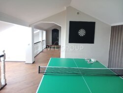 ������ ������������� 9 ��������� �������� ��������� 555� � ������� �� ��������� ���� 30