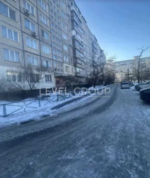 ������ 3-������� �������� 64.5 �2 ���. ����� ����� ����, 28� ������� 5 ��.. ���� 7