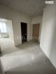 ������ 3-� �������� � �� ������ 8 ���� 21