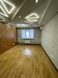  2-    ,  1900$/2,   .  3