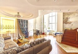 Продаж 8-кімнатної квартири по пр. Оболонському фото 1 Продаж 8-кімнатної квартири по пр. Оболонському фото 1