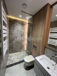  2-    White Lines  7