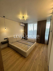 ������������ �������� � �� Svitlo Park | 46 �² | 5 �� �� ����� ���� 9