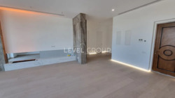   (2932)   Renaissance Residence (.. 4)  17