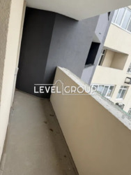     -, ,   , ,   10 .  9