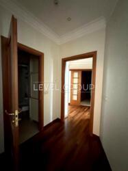 ������ 4� �������� �� ������� ���. ������������, 10 ���� 28