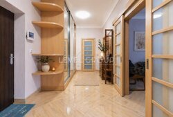 ������ 2-������� �������� � �� RiverStone. ���� 3