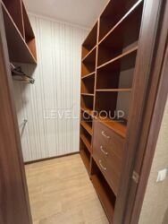    . (), 71- 110 000 $  12