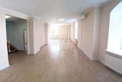 Продам 5-кімнатну квартиру вул.Ярославів Вал ,м. Золоті Ворота. фото 18 Продам 5-кімнатну квартиру вул.Ярославів Вал ,м. Золоті Ворота. фото 18