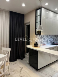  1-    Park Land (-)  !  6