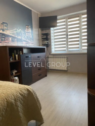 ������ 3-������� �������� �� ������� �����. �������, 30 ���� 20