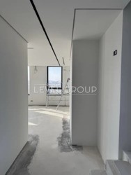         Tetris Hall  12