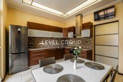 ������ 3-������� �������� � ����� ����, ���. ���������, 29-� (��� ����) ���� 13