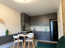  ,    Center,  ,  , 58,   5