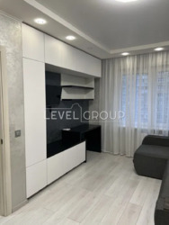 ������ 1-��. �������� � ��������, �� ���������� ���. ����� ������, 7, ��������, ������� ���� 6