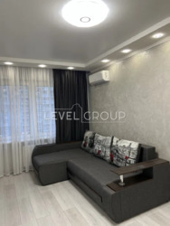 ������ 1-��. �������� � ��������, �� ���������� ���. ����� ������, 7, ��������, ������� ���� 7