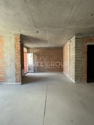  1-    San Francisco Creative House  12