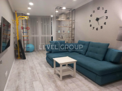 Продаж 2-кімнатної квартири з видом на озеро | вул. Драгоманова, 2 | Позняки фото 2 Продаж 2-кімнатної квартири з видом на озеро | вул. Драгоманова, 2 | Позняки фото 2