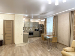 3кімн(100м2) з ремонтом на вул.Пчілки 8 фото 3 3кімн(100м2) з ремонтом на вул.Пчілки 8 фото 3