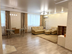 3кімн(100м2) з ремонтом на вул.Пчілки 8 фото 1 3кімн(100м2) з ремонтом на вул.Пчілки 8 фото 1