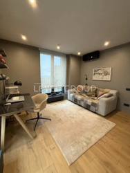 ������ 3-� ��,����� ����, �� New York Concept house ���� 11