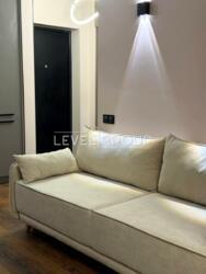 1     White Lines  9