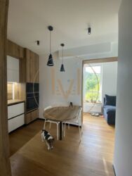 2  70 .   Podil Plaza & Residence    4
