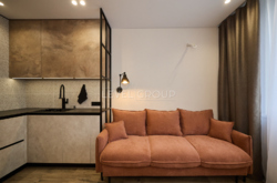 Продаж 1-кімнатної квартири з дизайнерським ремонтом в ЖК Варшавський 3 фото 10 Продаж 1-кімнатної квартири з дизайнерським ремонтом в ЖК Варшавський 3 фото 10