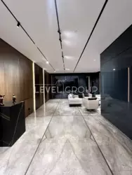 ������ �������� 67,3 ��.�. � �� ������ ����� 'Metropole' ����� ���� ���� 3