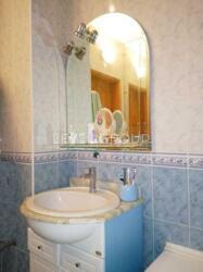 Продається затишна 2-кімнатна квартира за адресою вул. Єфремова, 19а. фото 5 Продається затишна 2-кімнатна квартира за адресою вул. Єфремова, 19а. фото 5